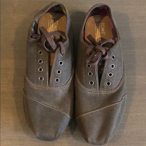 NEW Men’s Toms Lace Up Shoes